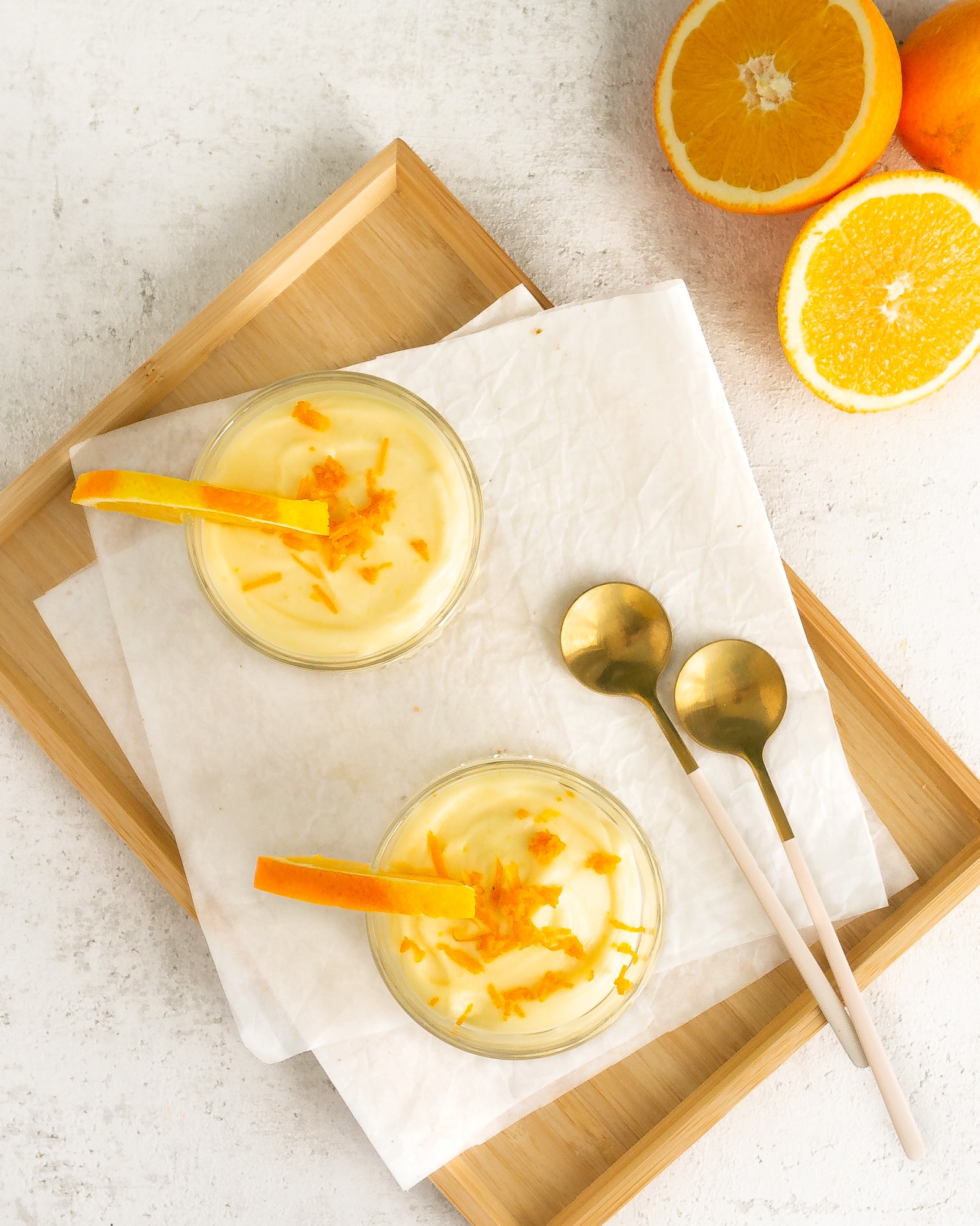 Luftige Orangencreme Dessert mit Puddingpulver ohne Gelatine